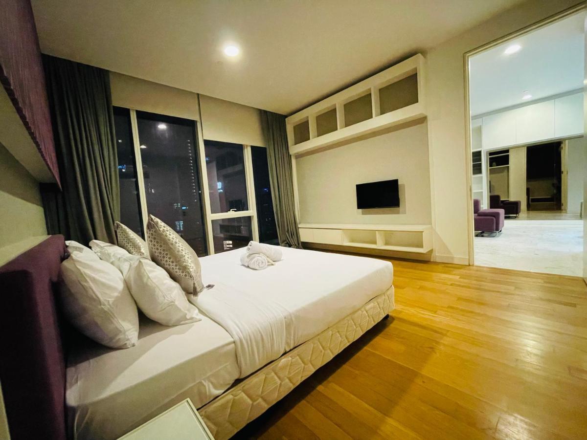 Platinum Klcc By Black Sand Kuala Lumpur Exterior photo